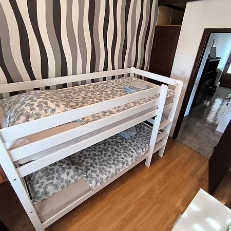 Apartment Jal Ровин Екстериор снимка