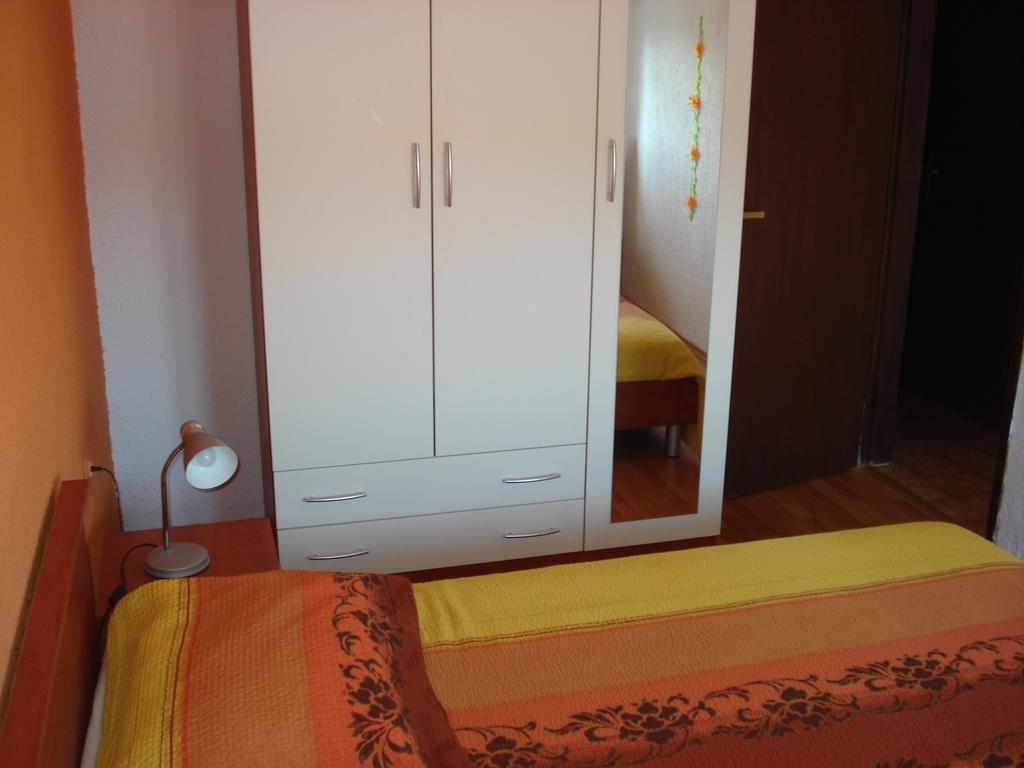 Apartment Jal Ровин Стая снимка